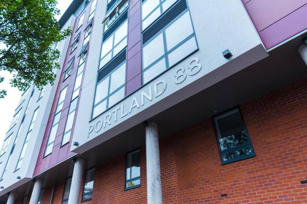 City Centre Luxury Apartment Белфаст Экстерьер фото