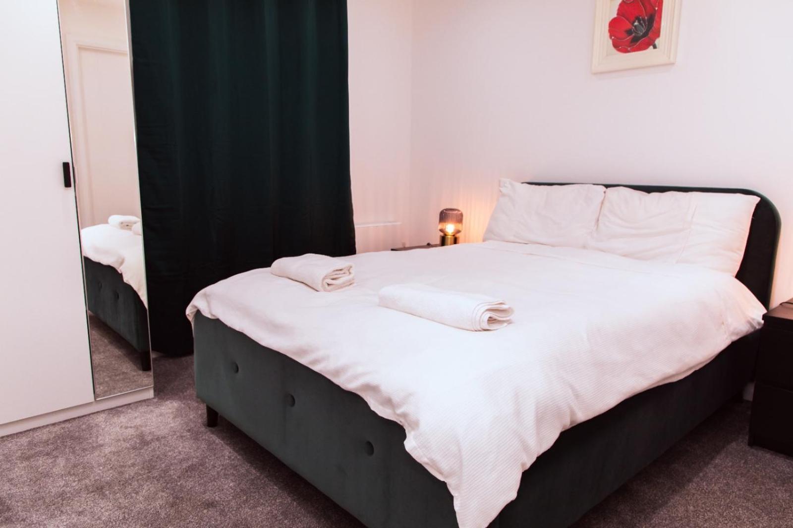 City Centre Luxury Apartment Белфаст Экстерьер фото