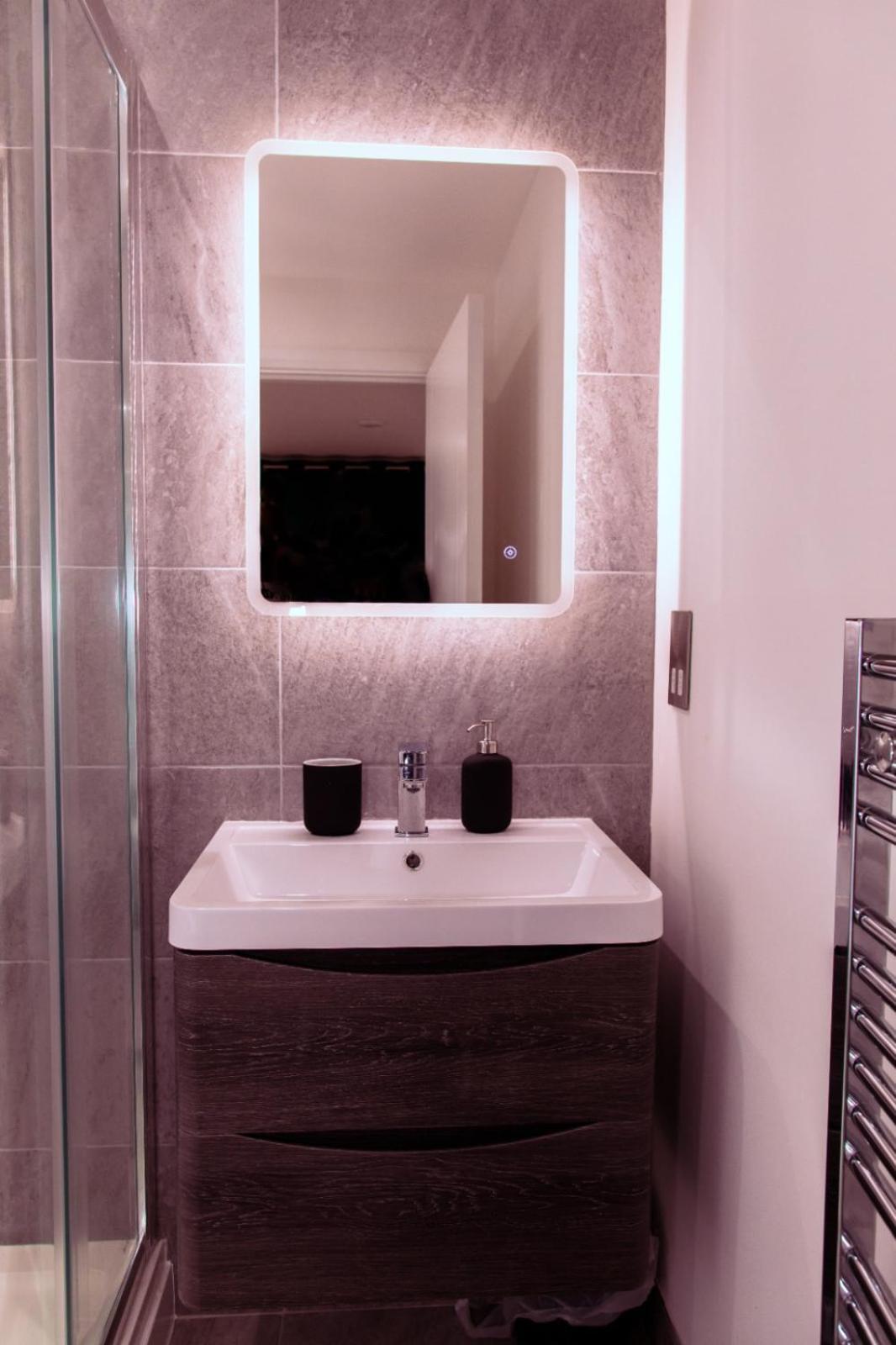 City Centre Luxury Apartment Белфаст Экстерьер фото