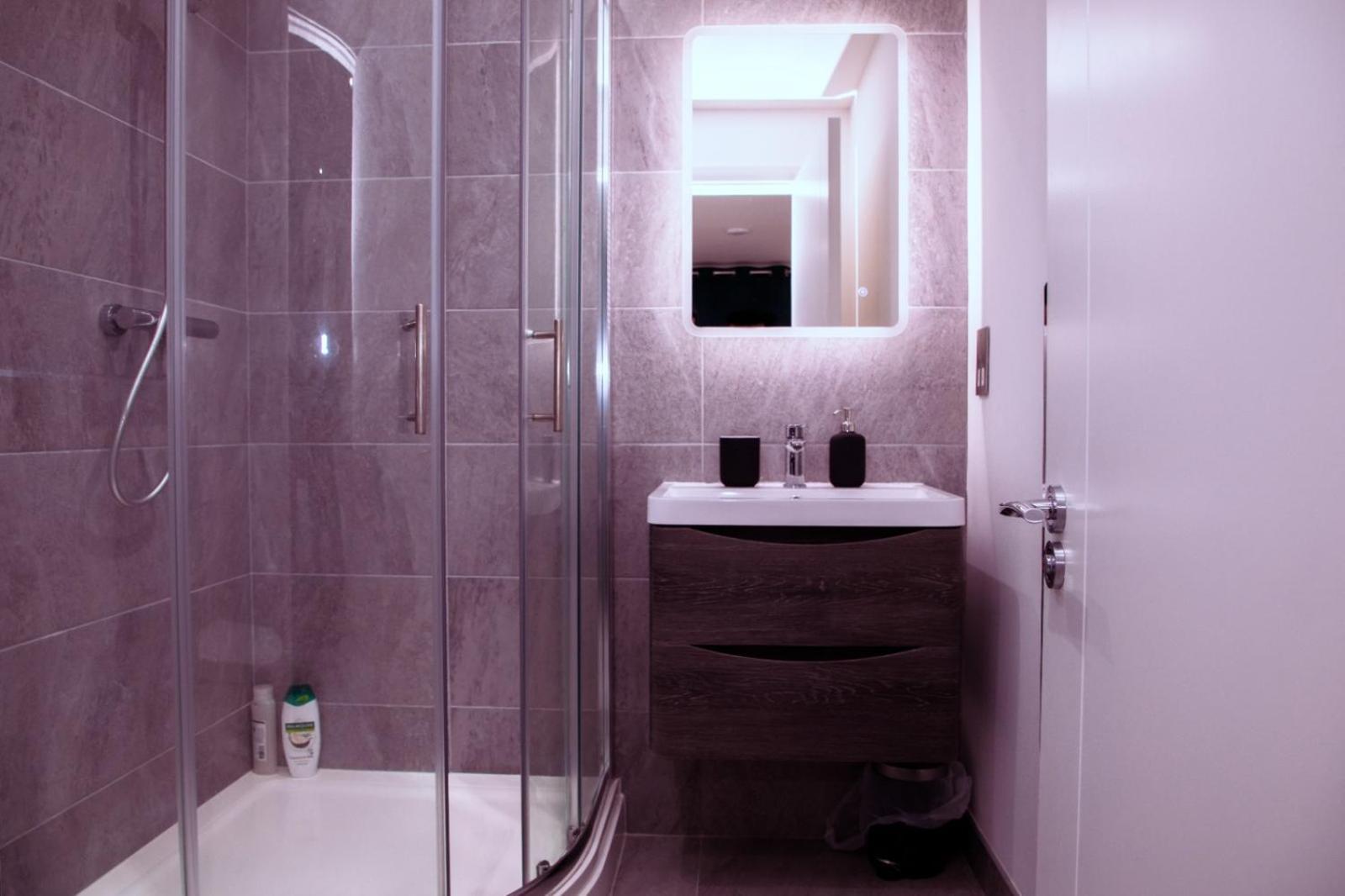 City Centre Luxury Apartment Белфаст Экстерьер фото